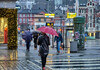 Не заборавајте да си понесете чадор доколку го посетувате најврнежливиот град во Европа: 85 дена по ред имало врнежи од дожд