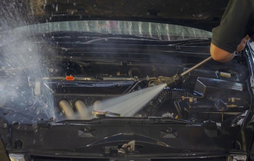 Дали миењето на моторот може да му наштети на вашиот автомобил?