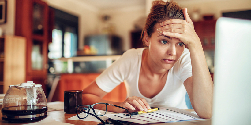 Истражување: Ризикот од исцрпеност на работа не е исчезнат бидејќи работите од дома