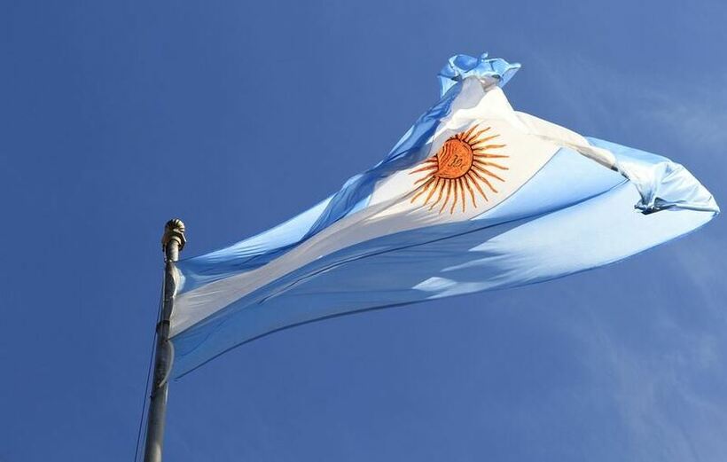 Претседателот на Аргентина планира да отпушти 70.000 работници во јавниот сектор