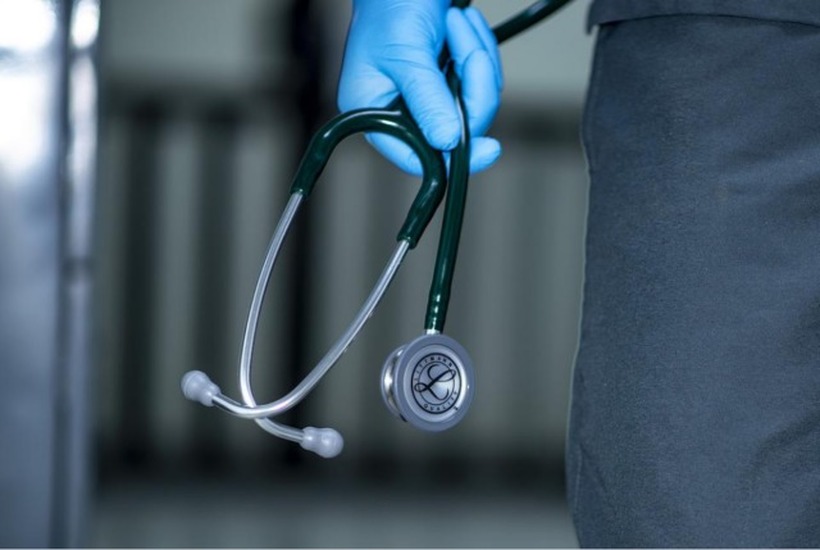 Матичните лекари најавија штрајк, нема да издаваат упати и рецепти