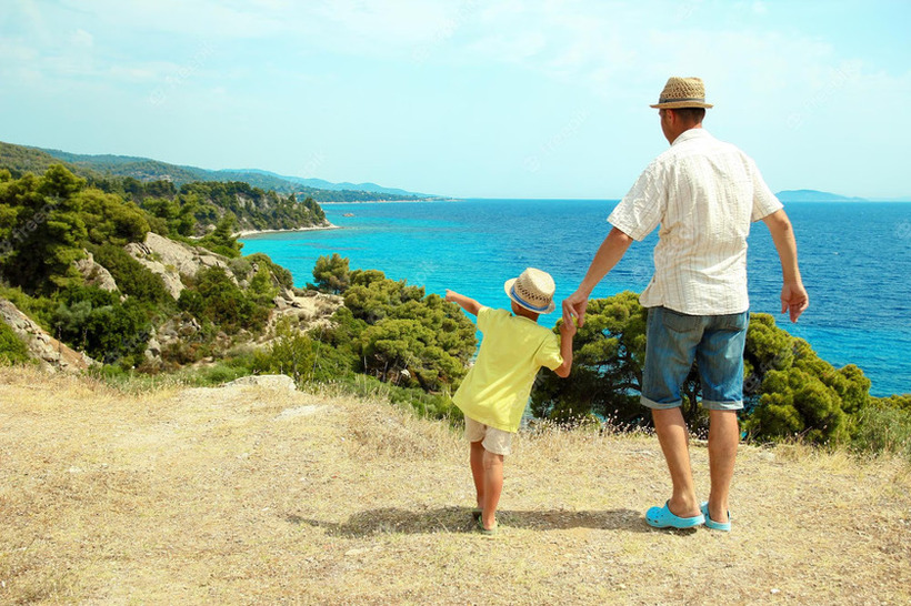 Дали е потребна писмена согласност ако детето патува со еден родител во Грција?