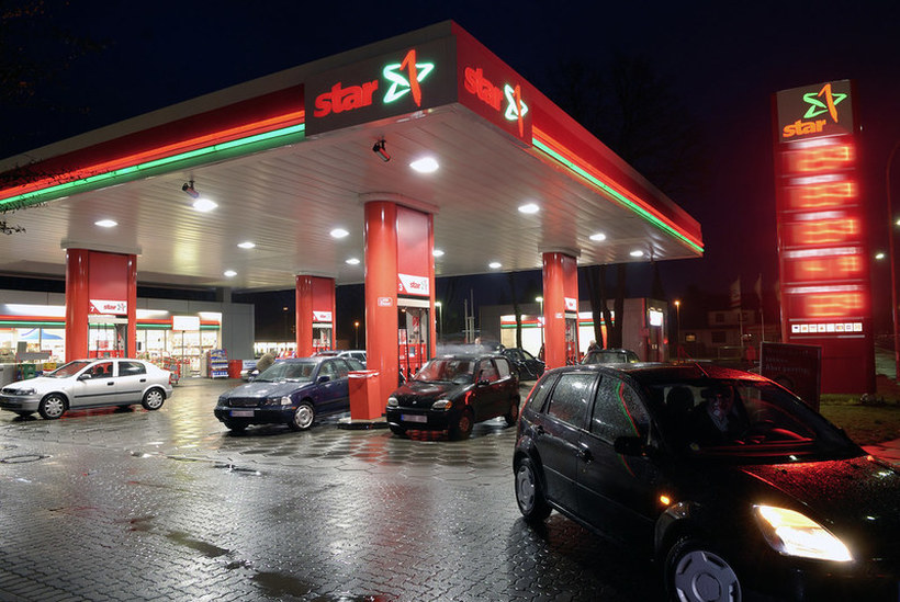 Стотици бензински пумпи во Германија се пред банкрот