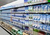 Млекопроизводителите до четврток сами да ги намалат цените, во спротивно тие ќе бидат замрзнати