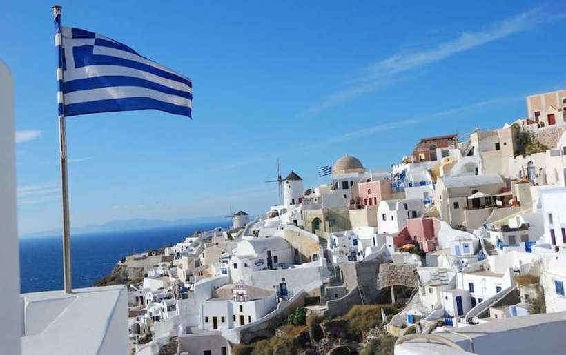 Забранет влез за Македoнците во Грција?
