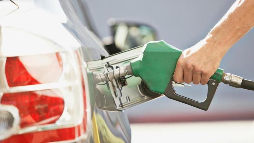 Од полноќ се точи поскап бензин - ова се новите цени на горивата