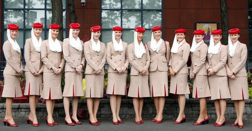 Emirates бара кабински персонал во Македонија