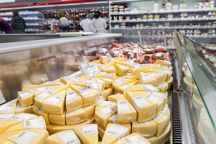 Новите цени пристигнаа во супермаркетите – еве колку ќе поскапи сирењето, кашкавалот, јогуртот