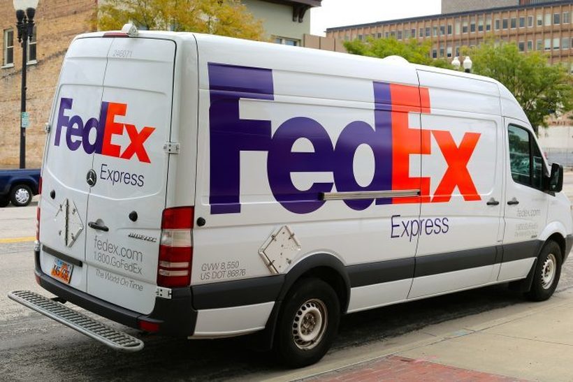 FedEx отпушта 6.300 работници