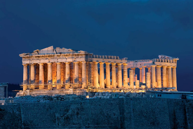 Од следната година во Грција: За пет илјади евра можен влез во Акропол и после работното време