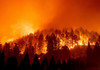 Бројот на пожари во земјава се зголемува, засега активни 10 пожари
