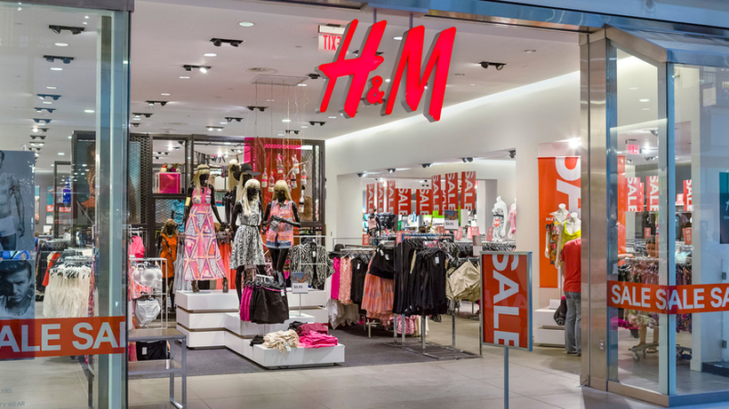 H&M затвора дел од продавниците и ги претвора во магацини