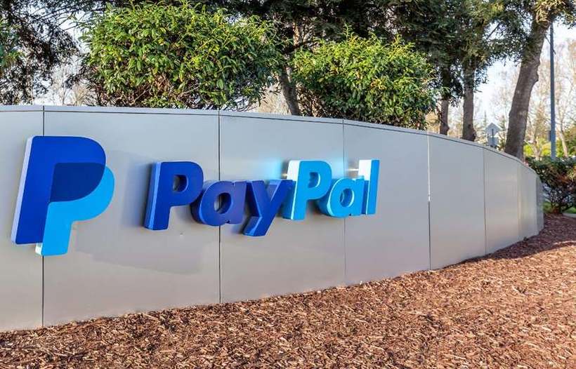 Како PayPal ги крена цените на криптовалутите?