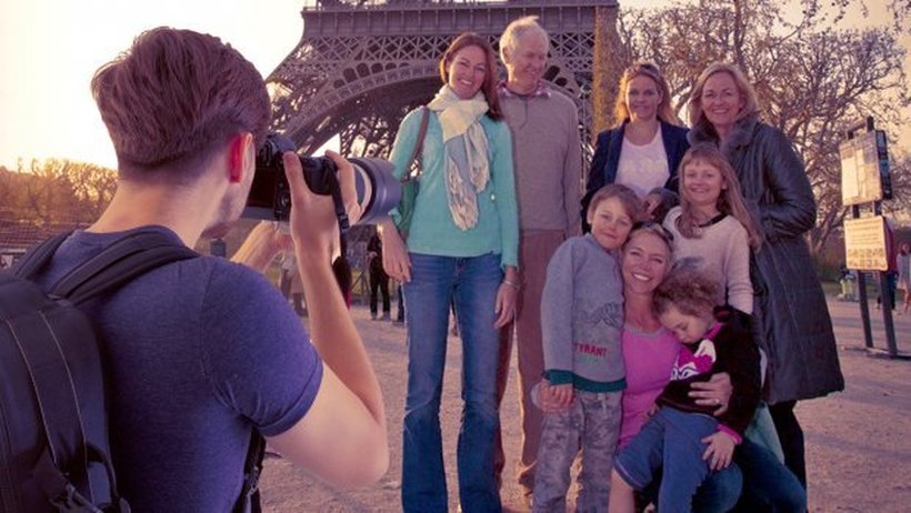 Богато семејство нуди 90.000 евра и работа од соништата: Бара фотограф кој ќе ги придружува на патување околу светот