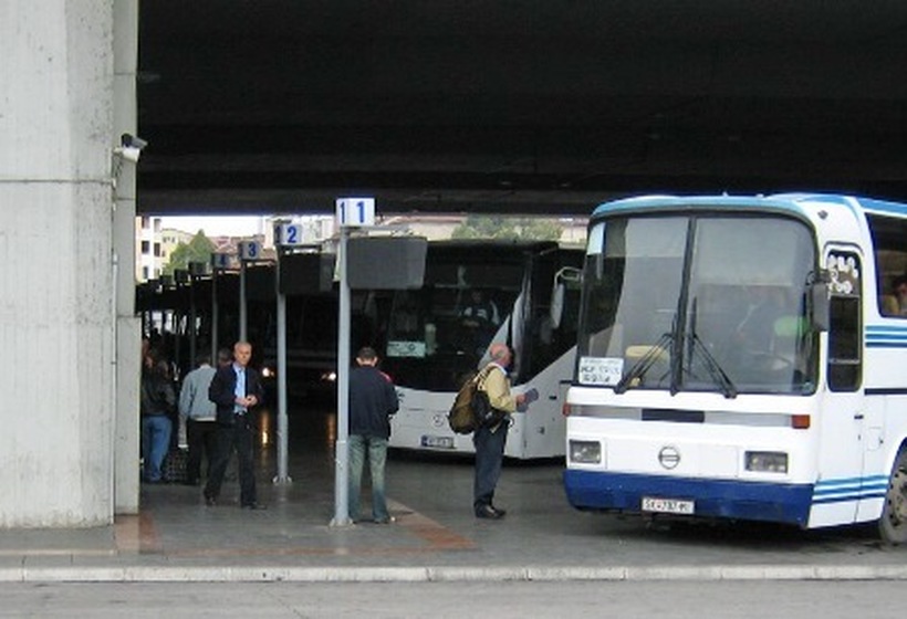 Поскапе меѓуградскиот превоз, повратна карта од Скопје до Охрид сега чини 1.100 денари