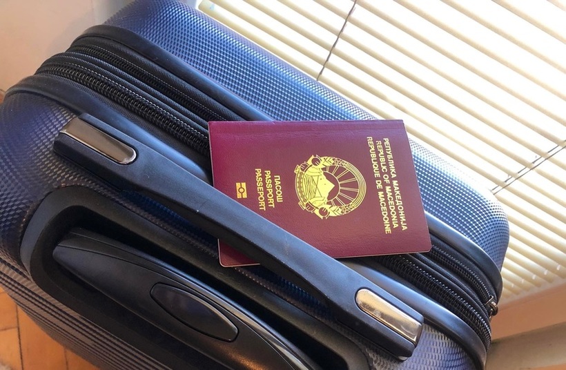 Што треба да направите ако го изгубите пасошот во странство?