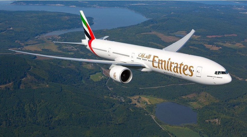 Emirates на патниците кои ќе се заразат со корона во авион им ги покрива трошоците за лекување