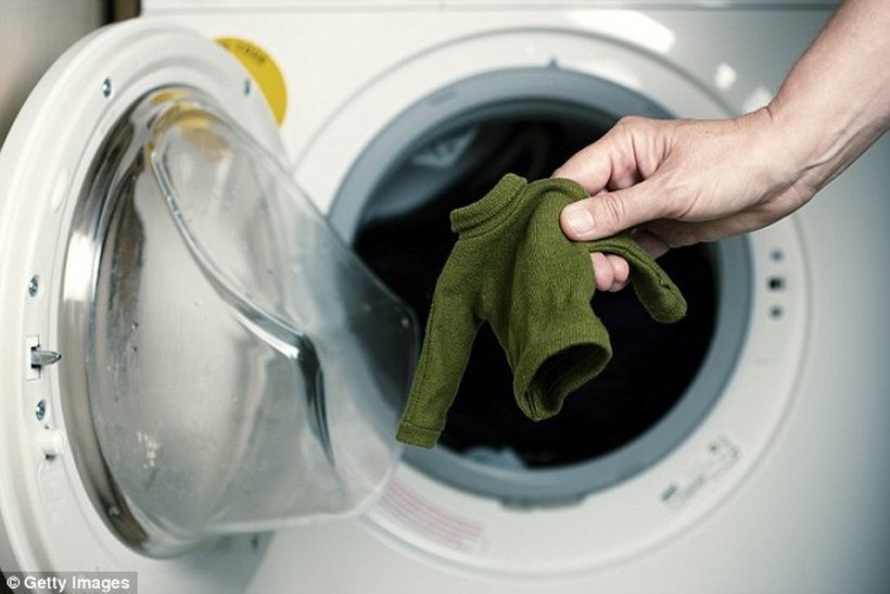ЕДНОСТАВЕН ТРИК: Што да направите ако облеката ви се смали од перење?