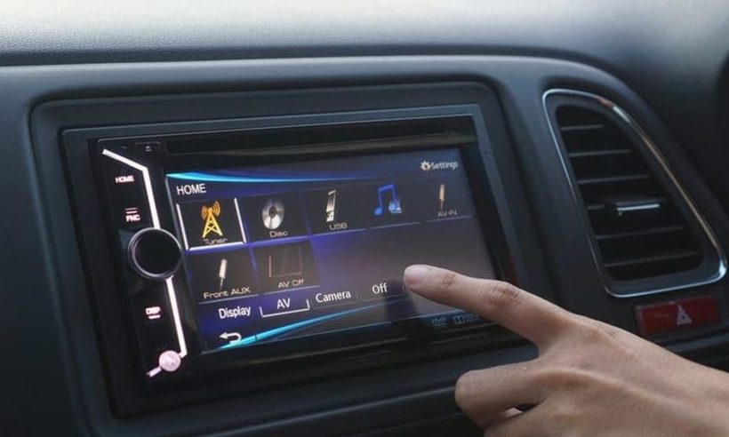 Екраните чувствителни на допир во автомобилите поопасни од возење под дејство на алкохол?