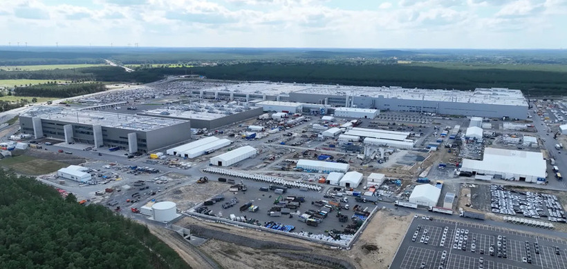 „Тесла“ отпушта 300 работници во фабриката во близина на Берлин