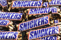 Увозникот на SNICKERS вработува!