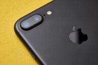 Паѓаат акциите на Apple поради слабата продажба на моделот ‘iPhone 16’