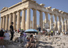 ВОНРЕДНИ МЕРКИ ПОРАДИ НАЈАВЕНИТЕ ТРОПСКИ ТЕМПЕРАТУРИ: Грција го затвора Акропол, нема да работат ниту училиштата
