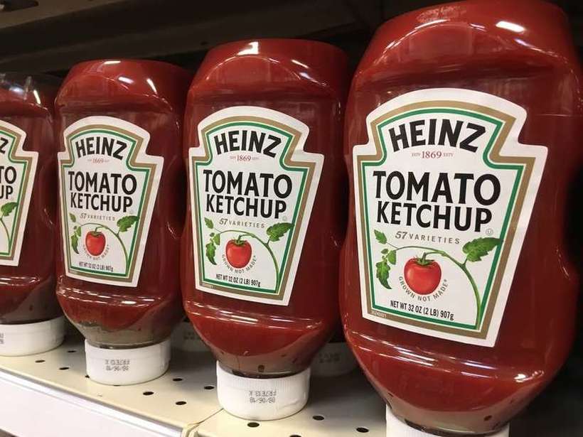 Кечапот Heinz со етикети од кои можат да се растат домати
