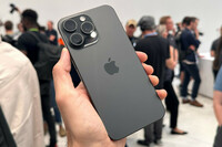 По прегревањето и ненадејните исклучувања, корисниците на „iPhone 15“ се соочуваат со нов проблем со својот смартфон