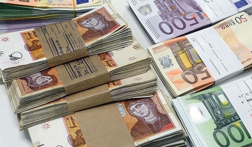 Граѓаните ги враќаат парите под перници- штедните влогови во март намалени за дури 117 милиони евра