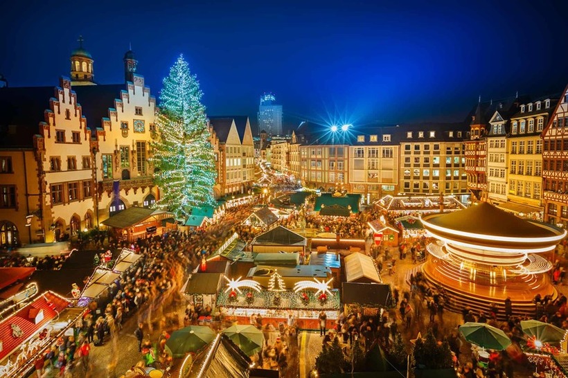 Во Германија бараат укинување на светлечките украси за Божик
