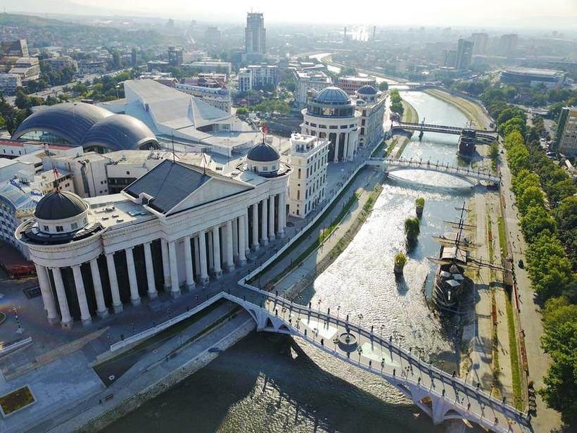 По повод светскиот ден на туристички водичи се организира бесплатно разгледување на Скопје и Битола