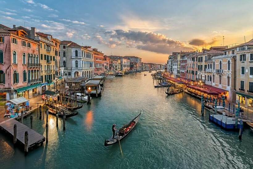 Дури 300 евра казна затој што ќе биде фатен без билет: Влезот во Венеција чини 5 евра, еве за кого е бесплатен влезот