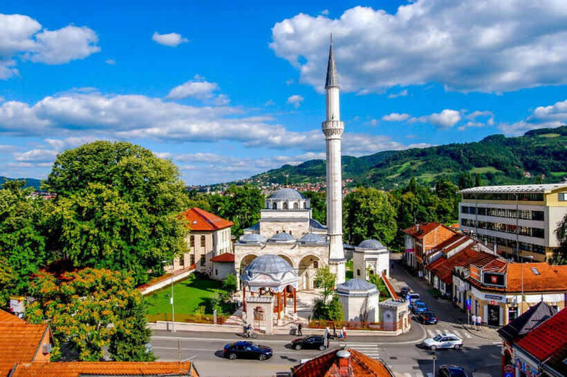 Ова се најевтините дестинации за романтично патување во Европа – на листата и град од Македонија