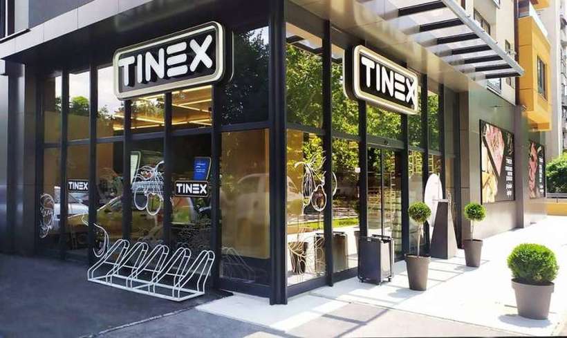 Се отвораат првите Tinex и Cosmo во Ист Гејт Мол - Потребни се повеќе кандидати
