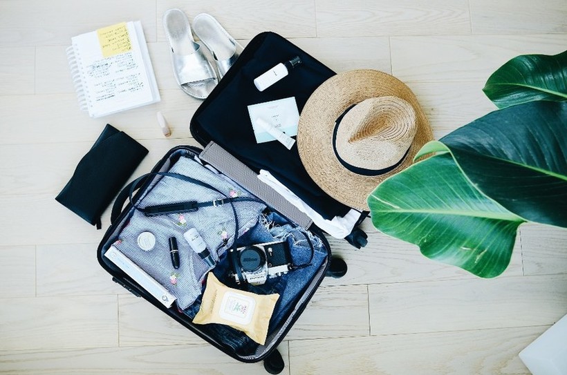 Седум работи кои задолжително треба да ги спакувате кога се спремате за патување и летен одмор!