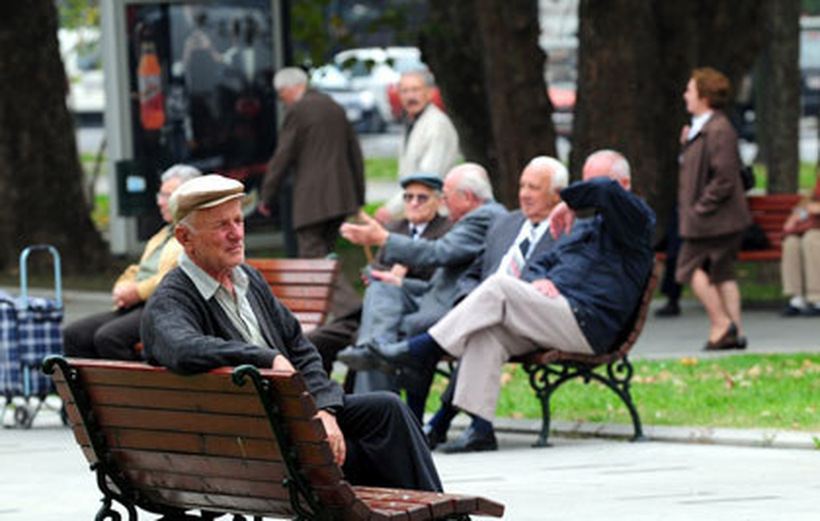 Најниската пензија е 11.897 денари, а највисоката 73.502: „Пари“ ги анализира зголемените примања на пензионерите