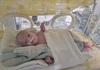 Бебето родено со 520 грама, си замина дома со безмалку 2 килограми