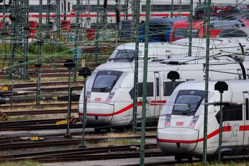 Германија во грижи – возовите им доцнат повеќе од планираното