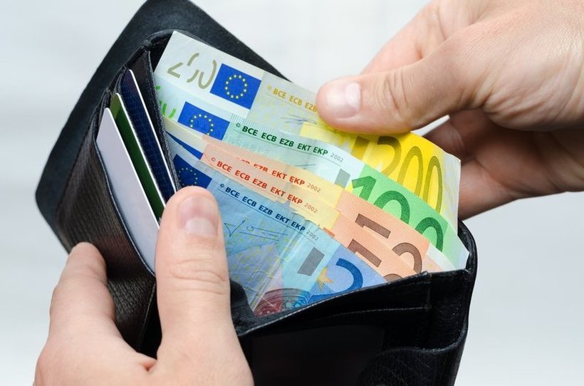Во овие европски земји просечната плата надминува 3.000 евра