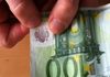 Еве како лесно да препознаете фалсификат 100 евра