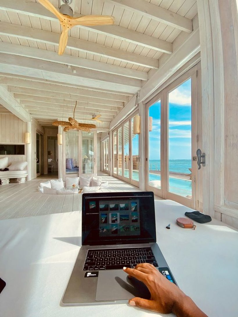 "Канцеларија на плажа" - дали би работеле за пониска плата но со фантастични услови!?