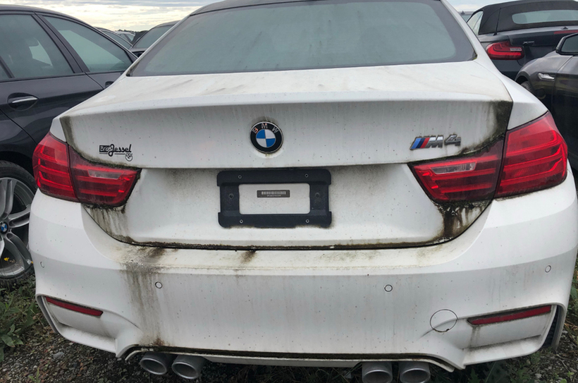 „Гробница“ со BMW автомобили: 150 милиони долари скапуваат на паркинг