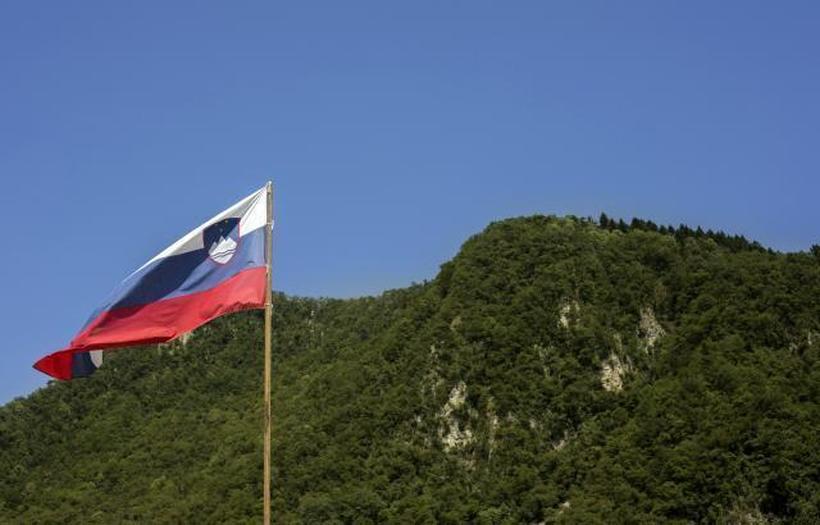Mакедонските државјани може да патуваат во Словенија со негативен ПЦР-тест