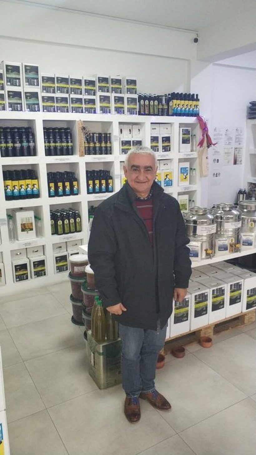Крит во срцето на Скопје - продавницата за природни органски производи на господин Димитриос!