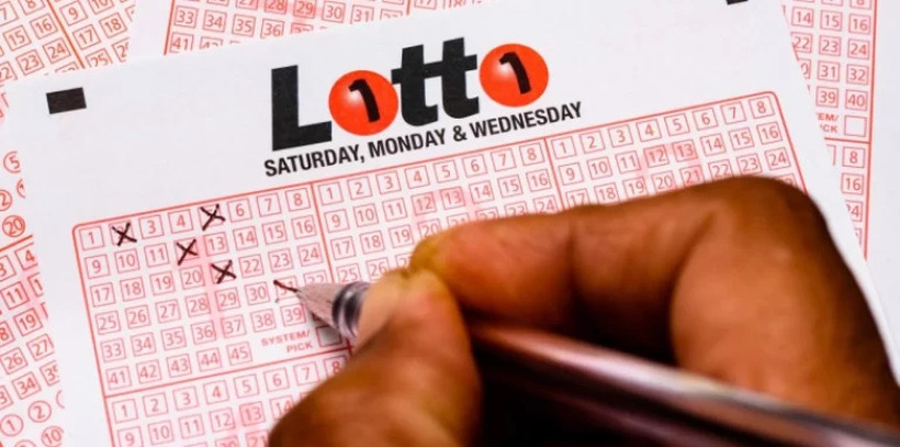 Татко и син од САД 10 години мамеле на лотарија, заработиле повеќе од 20 милиони долари