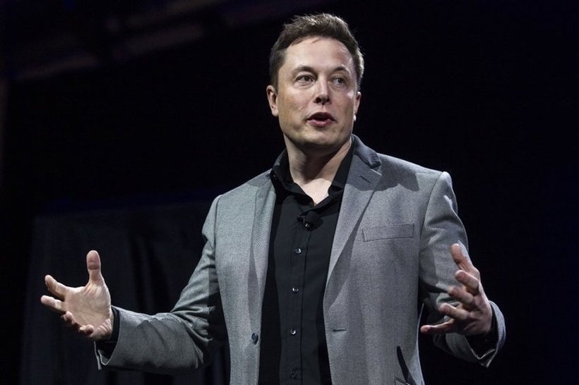 Маск продаде нов пакет акции на Tesla
