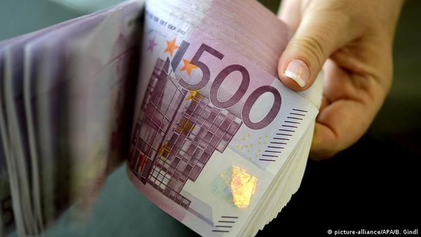 Австрија воведува итни мерки против инфлацијата – 500 евра за секого плус бонуси