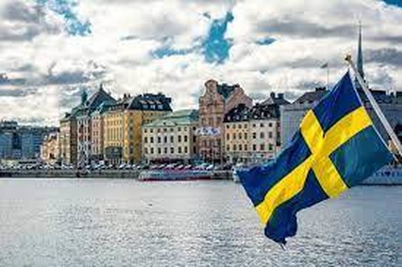 Шведска ги укинува сите антиковид мерки