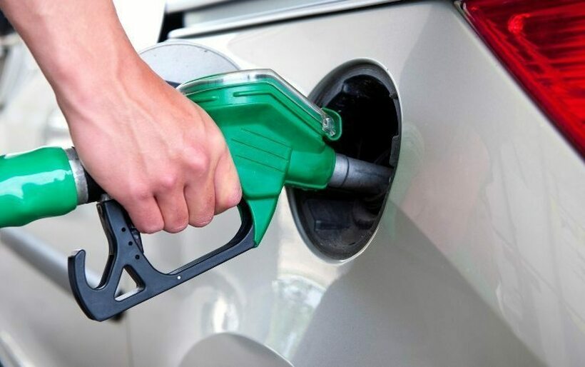 Се намалуваат цените на бензинот и дизелот!